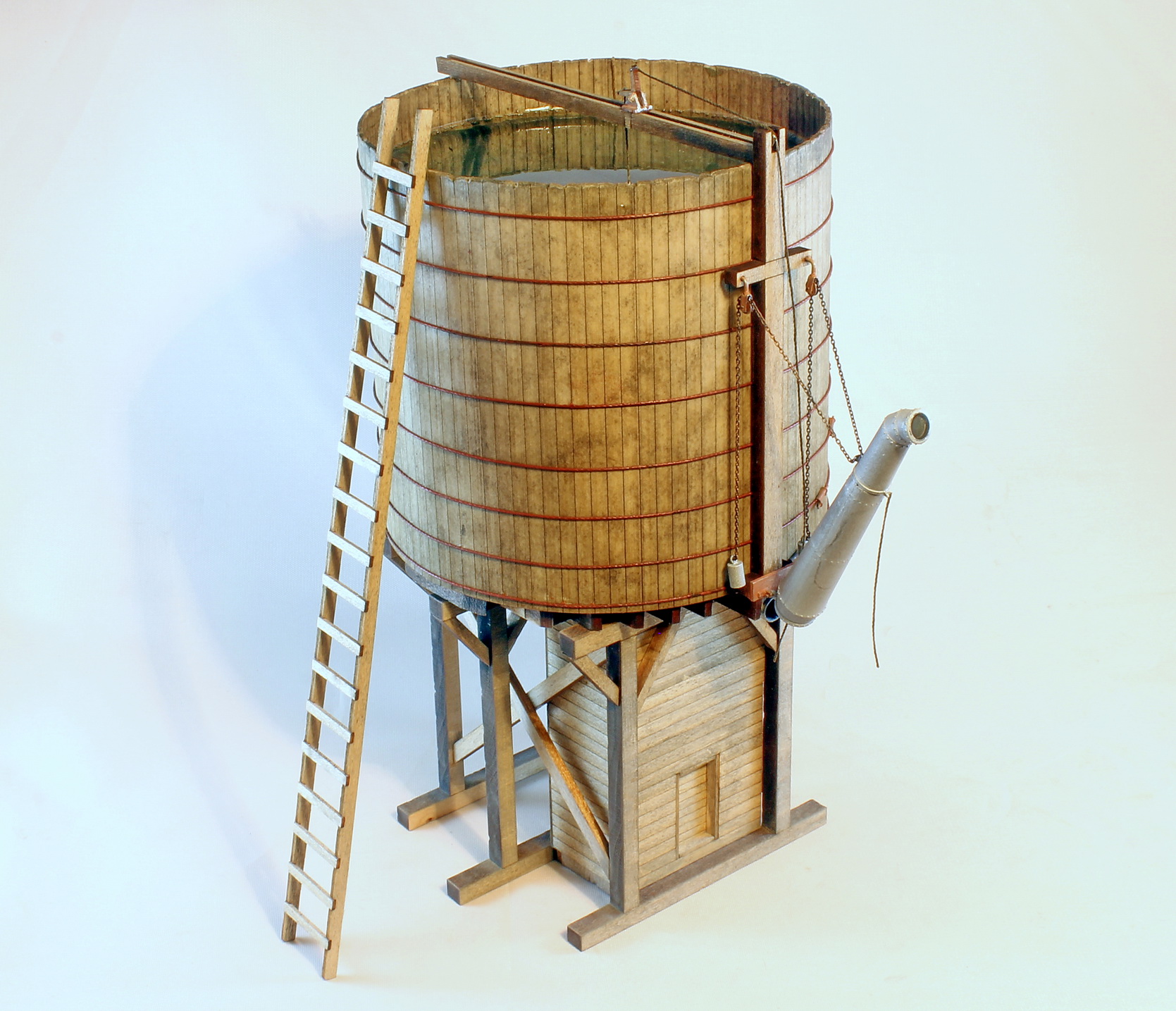 #870 Open Top Water Tank - Narrow Gauge,  On3/On30