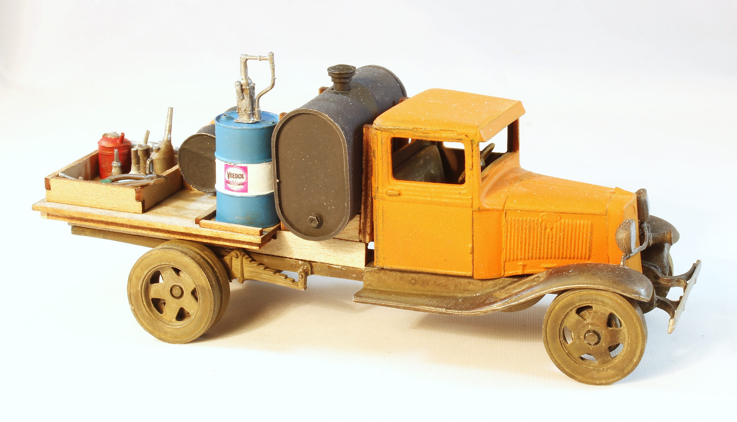 #207 1932 Service Truck - O Scale