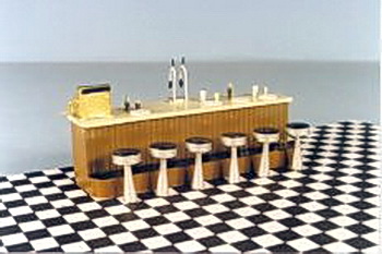 #456 - Soda Counter w/Stools, O Scale