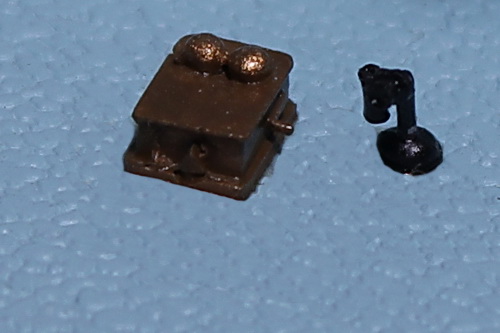 #537 - 1920s Candlestick Telephones - 4, O Scale