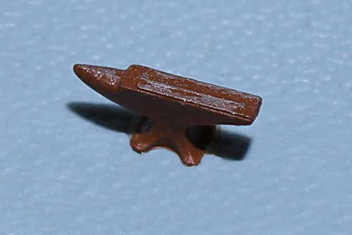 #558 - Small Anvils - 4, O or S Scale