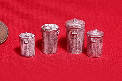#603 - Assorted Garbage Cans - 4, O Scale