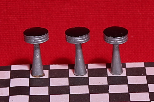 #610 - Round Top Soda Counter Stools - 6, O Scale