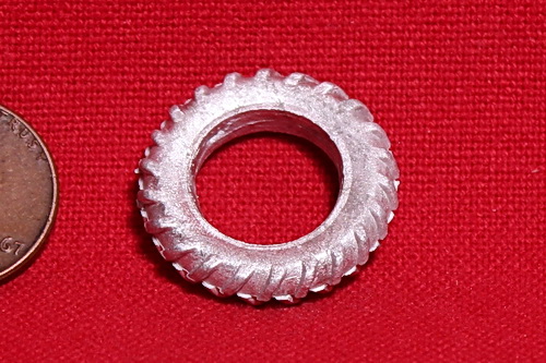 #641 - Spreader Tires - 3, O Scale