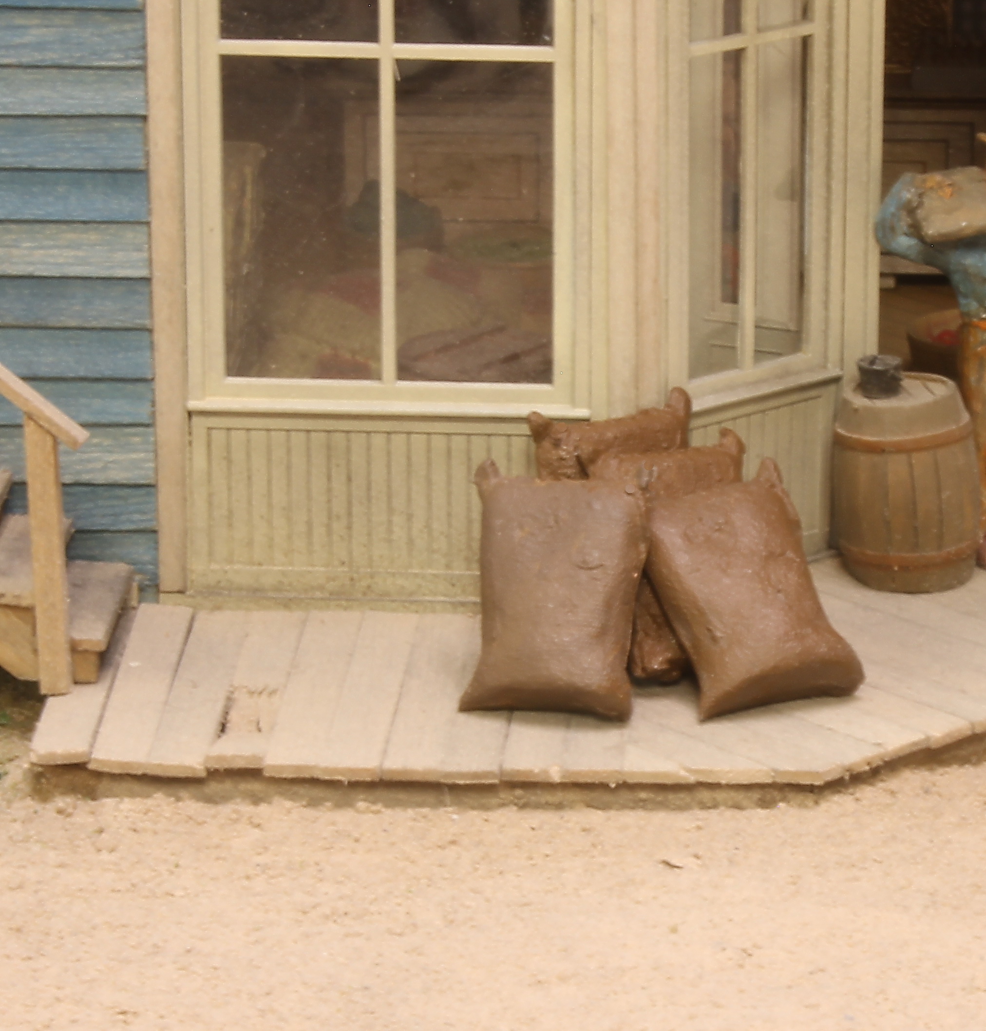 #655 Large Sacks, 4 pieces, O or S scale