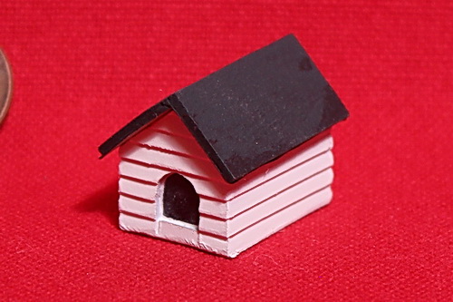 #717 - Dog House - 2, O Scale