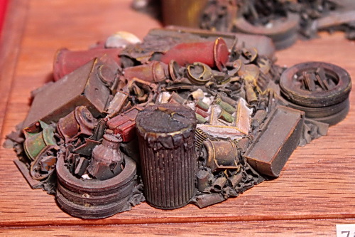 #736 - Medium Auto Junk - 1, O Scale