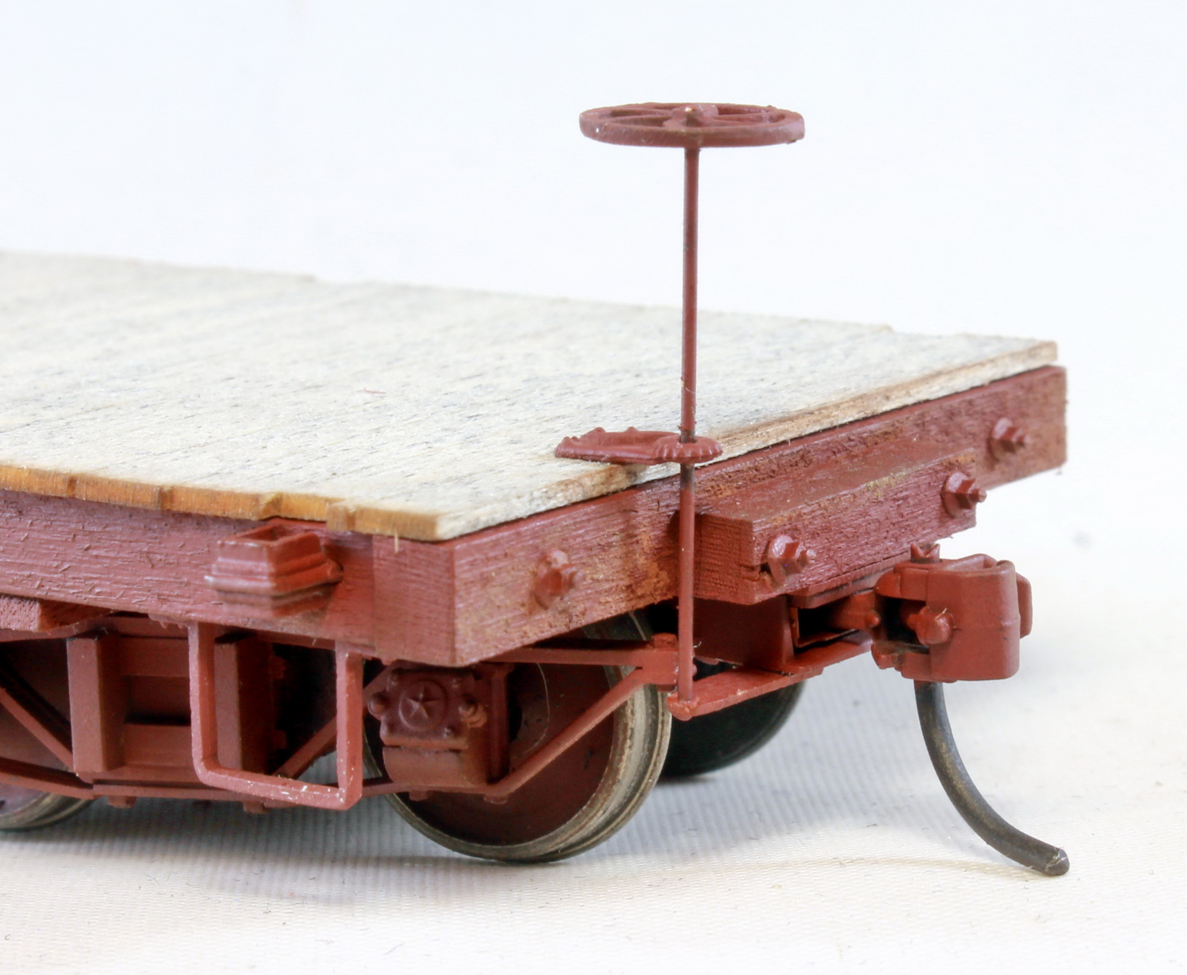 355 22′ On30/On3 Flat Car – Berkshire Valley Models