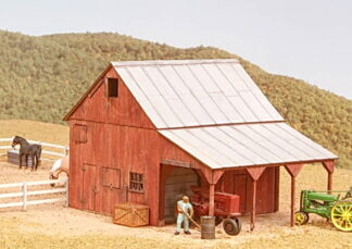 #2062 Implement Barn & Corral - HO scale